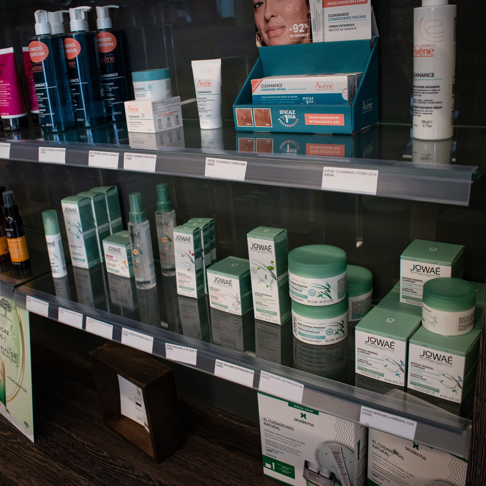 Cosmetica capilar, facial y corporal en farmacia getafe farmacia buenavista (14)