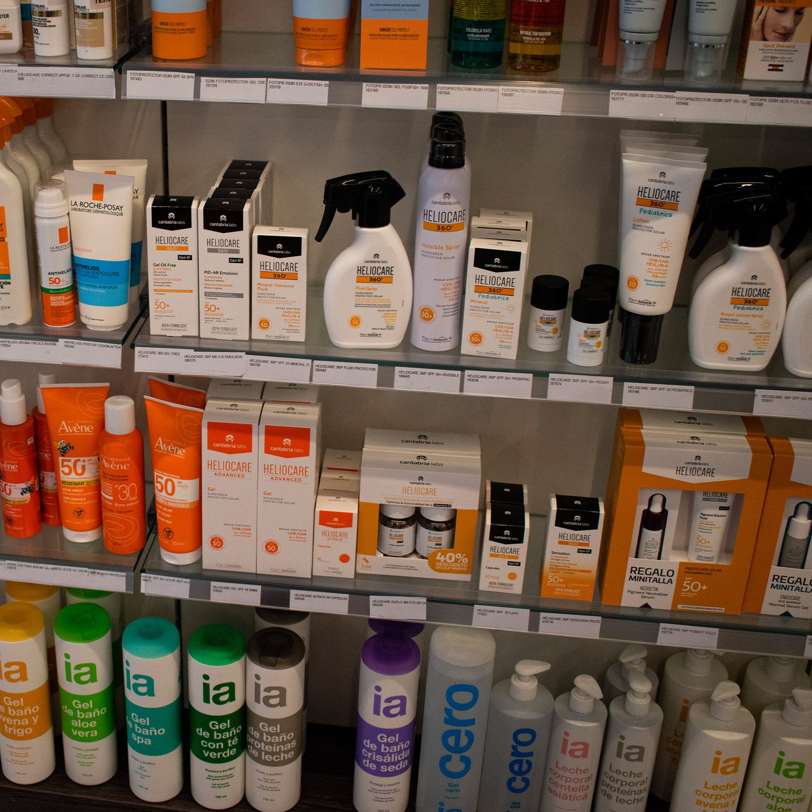Cosmetica capilar, facial y corporal en farmacia getafe farmacia buenavista (14)